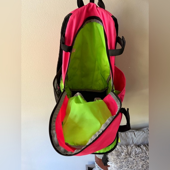 Under Armour Storm Softball Bat Bag Backpack Pink - Picture 11 of 15